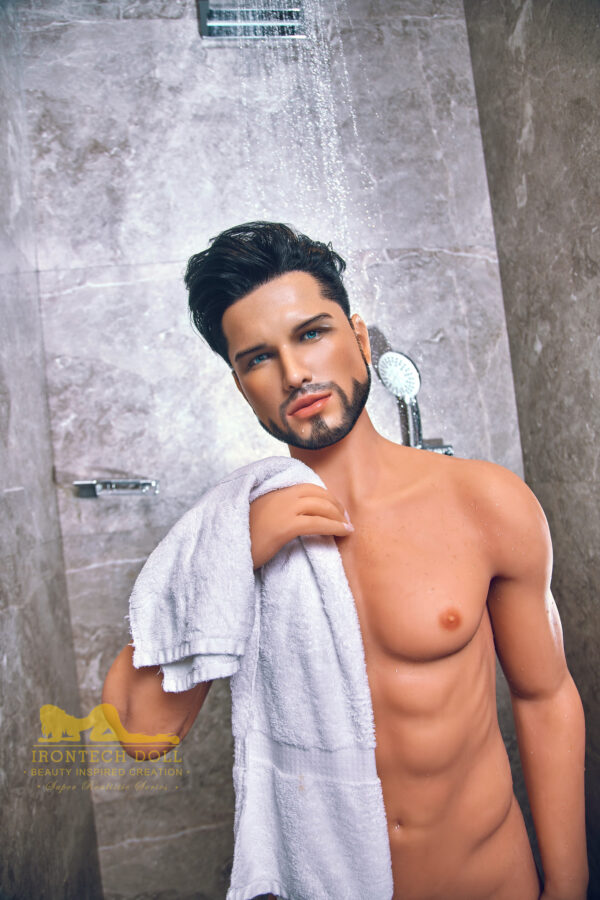 Ralf - Irontech TPE Male Doll con viso in Silicone - 162cm - REALISTICO - immagine 25